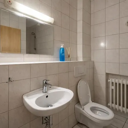 Aparthotel Frankfurt Airport Family Terminal 3*
