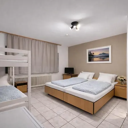 Frankfurt Airport Family Terminal 3* Kelsterbach